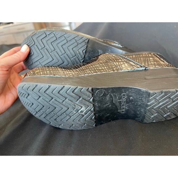 Dansko Professional, Size 38, Shiney, Black/Brown, Patent Leather - Picture 2 of 6